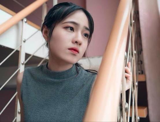 小说：女友怀孕后失踪多月，男友苦寻后看到她凄凉一幕转身离开