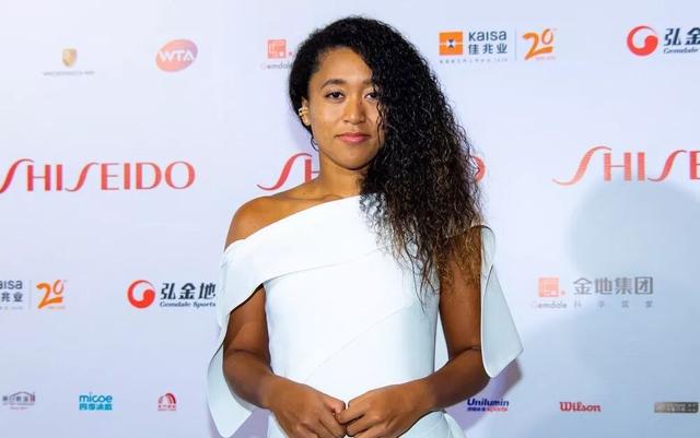 新闻丨大坂直美喜欢李娜的幽默感，和她说话时会紧张到出汗