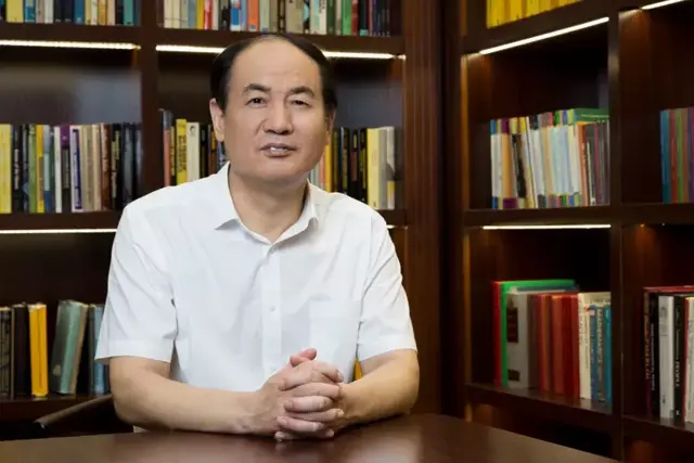 朱华伟：办一所具有世界影响力的中学