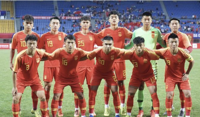 U18国青好惨！连日本大学校队都踢不赢，中国足球看不到希望