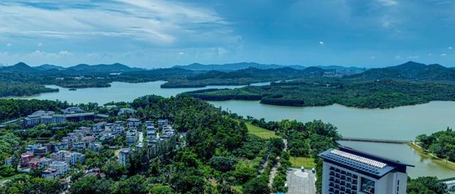 比深圳湾更“贵”，价格却仅一半，金众麒麟公馆备案价8.2万+6500装修，本周六开盘