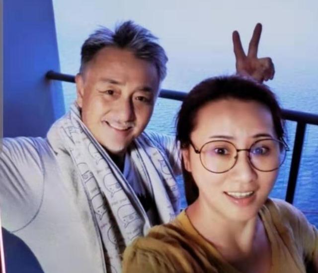 因为妻子的一句话 TVB老戏骨吴岱融举家移居马来西亚4千尺别墅