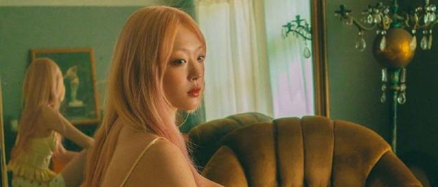 爆！红遍亚洲的顶级话题女王，被发现死在家中