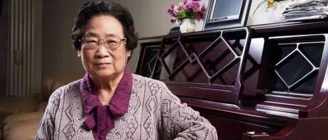 屠呦呦又获奖了！说说她与岭南中医药的故事……