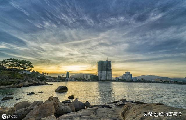 越南前9个月吸引外资高达184亿美元，被新加坡媒体称赞东南亚亮点