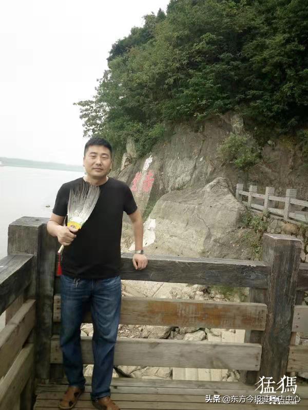 乡村诗人翟永立