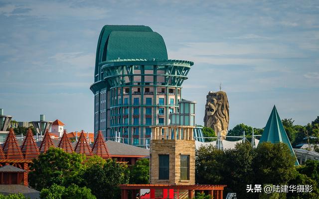 再也不见，圣淘沙岛上的鱼尾狮塑像，近日起将被彻底拆除