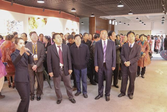 2019国际柿产业论坛暨富平尖柿节见闻：在"醉美柿乡"吃最香柿子