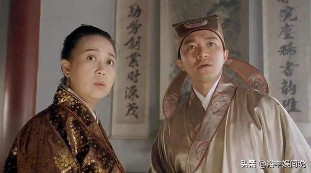 周星驰“老妈”朱咪咪计划红馆开唱，俩儿子高大帅气住四千尺豪宅