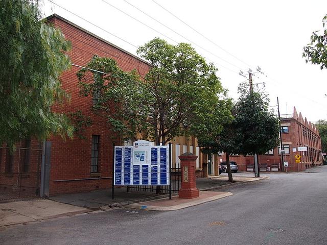 阿德莱德大学国际排名