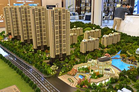 前三季度连企向“一带一路”市场出口机电产品增长120%