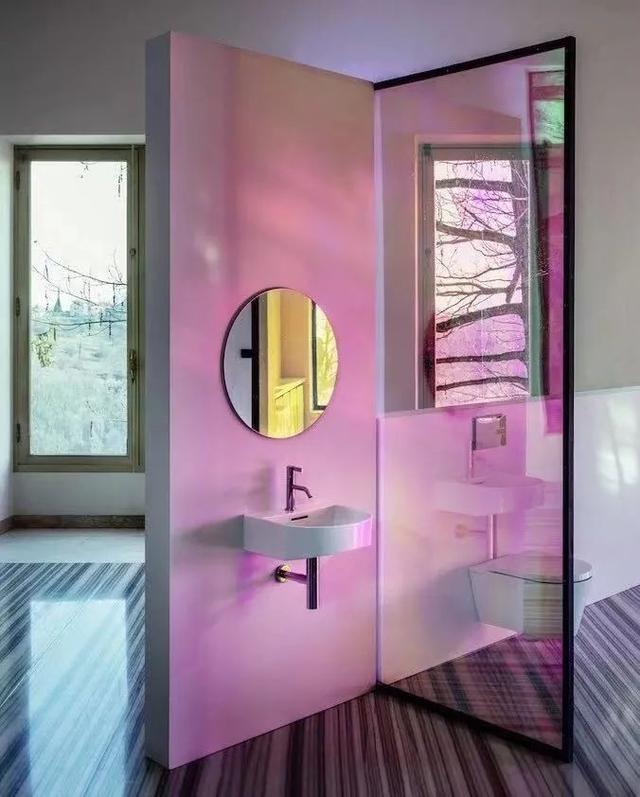 粉色设计背后的美学体系：空间的奇妙化学反应