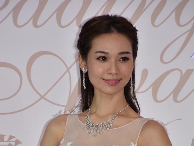 35岁TVB小花杨秀惠低调嫁人不退圈，自主经营美容王国年收入千万