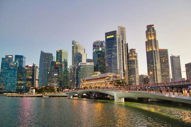新加坡基金JungleVentures完成2.4亿美元募资丨东南亚创投日报