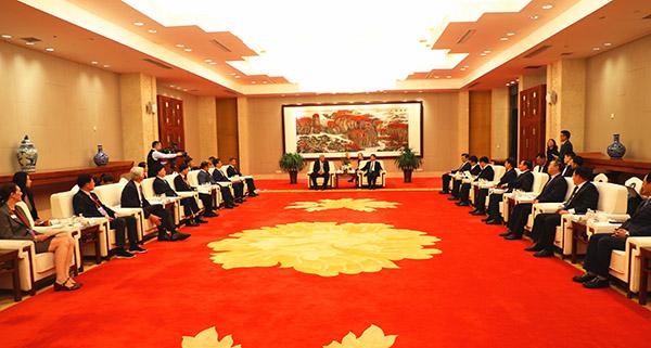 市领导会见参加日照发展大会嘉宾代表
