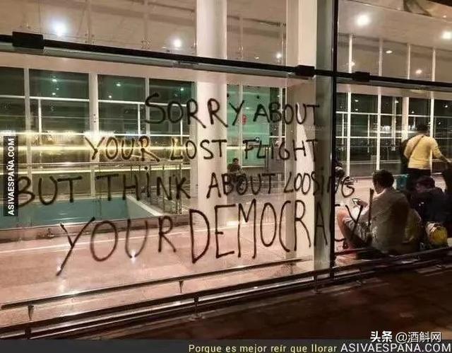 巴塞罗那示威游行，法国铁路罢工，世界新闻的头条就在我眼前发生