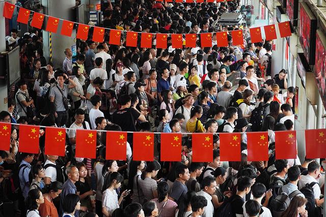 2019国庆长假游：“50后”最舍得花钱，亲子游是主流