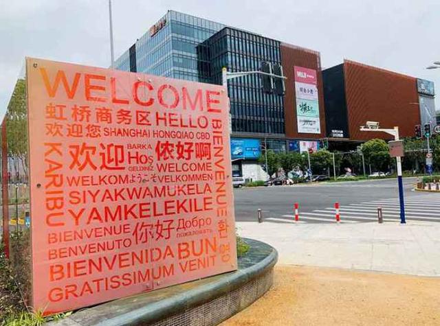 移步皆为打卡点，这里“美”得有些不一般