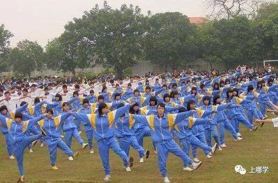 上海10大公办校服PK！哪一款最能代表魔都公办学校校服颜值？