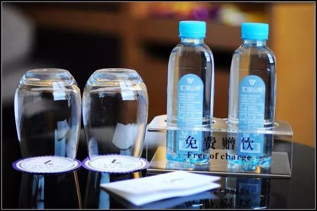 朴道酒店业“去塑行动”背后，是噱头还是迫在眉睫？