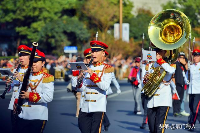 南昌国际军乐节响亮英雄城，9支国家级军乐团零距离打造嘉年华