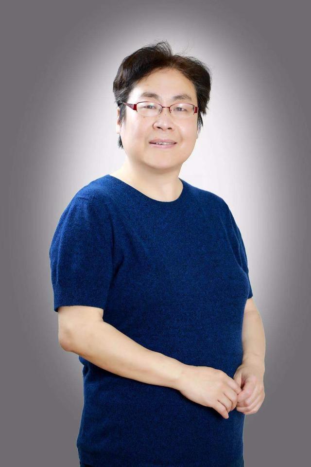 访谈：对电子烟立法监管事不宜迟