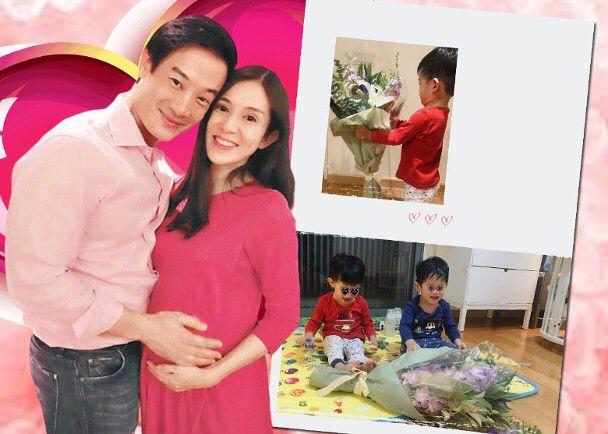 温馨！45岁香港第四代玉女掌门人庆祝结婚六周年 儿子代爸爸献花