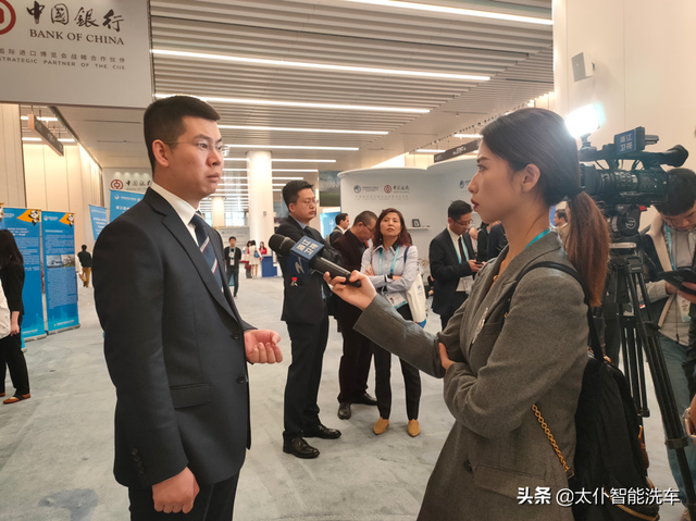 第二届中国国际进口博览会开幕太仆董事长胡晓峰、总裁陈子房出席