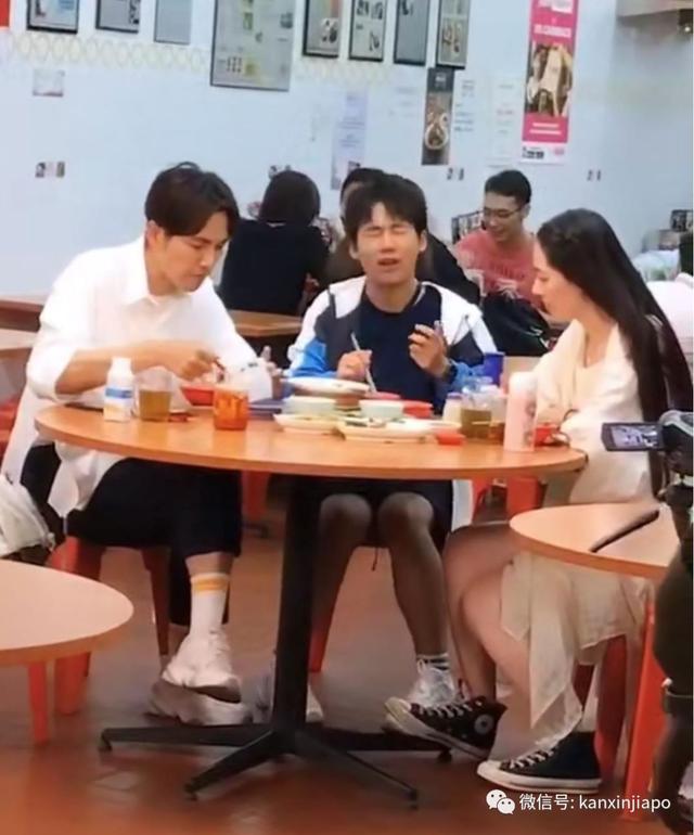 新加坡街头邂逅钟汉良、郭麒麟、郭碧婷，这是个什么组合？