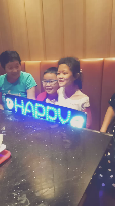 小南瓜新加坡过生日