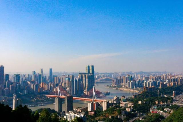 观赏山水风景，体验文化历史，各国旅行商开启长江豪华游轮之旅