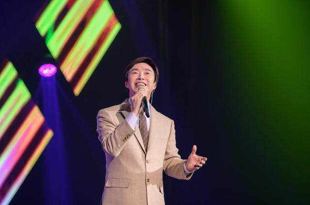 64岁费玉清正式封麦：“污妖王”从此成了一代人的意难忘