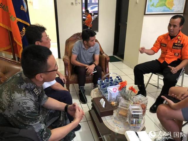 中国公民在印尼潜水失踪 搜救工作仍在继续