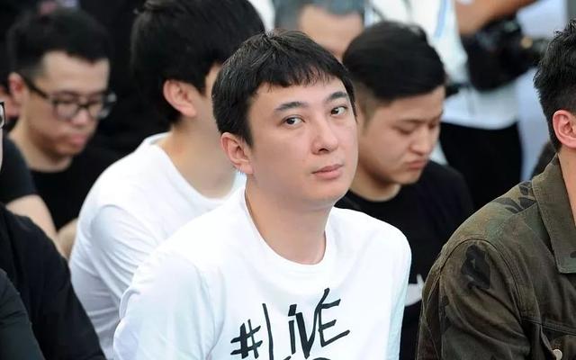 王思聪再收到3条限制消费令，国民老公要变“国民前夫”了？