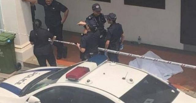 现世报！新加坡男子街上偷拍女性被路人追赶，晕倒路边猝死