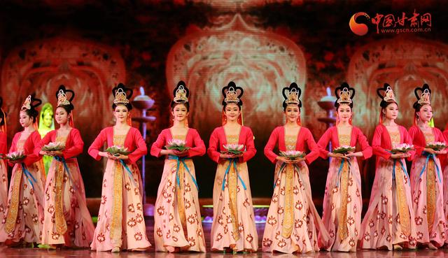 舞从敦煌来：苦心孤诣只为再现千年神韵（高清组图）