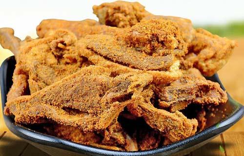 贵州贵阳特色小吃：但家香酥鸭
