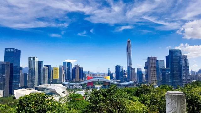 GDP总量高达10万亿，广东经济达到发达国家水平了吗？
