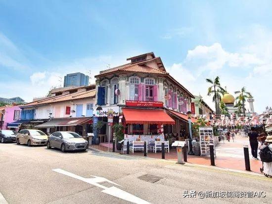 新加坡甘榜格南和实龙岗花园两处店屋挂牌出售，商业地产逐渐看涨