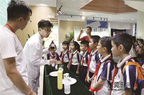一把手谈食安｜积极创建国家食品安全示范城市，全力保障人民群众“舌尖上的安全”