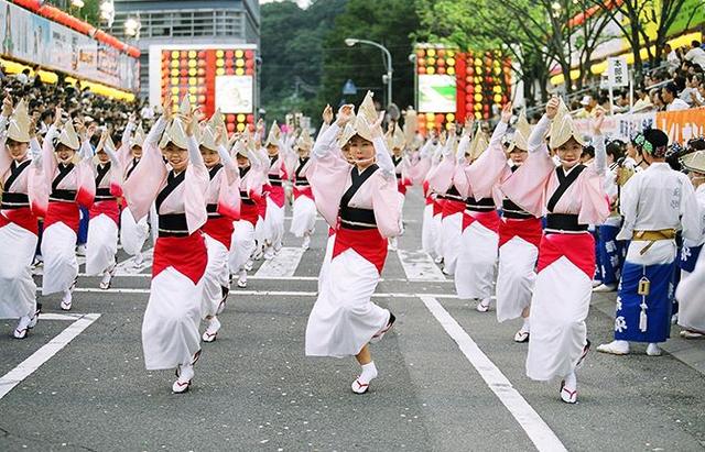 不仅只有万圣节，看看世界其他地方是如何过“鬼节”的