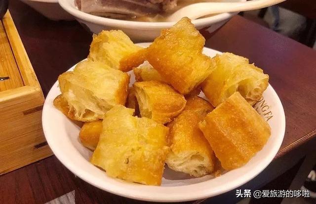 颠沛与扎根：肉骨茶值得一叹