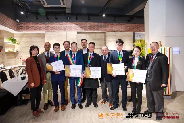 武肖彬、史韡杰荣获第一届意大利酒餐饮服务大赛冠、亚军