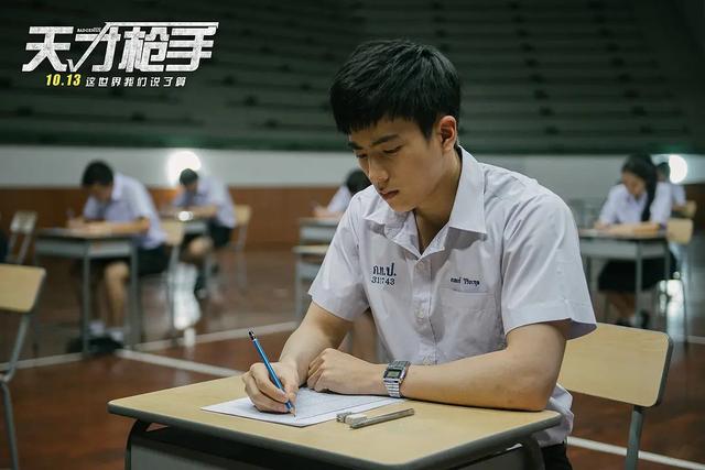 泰国国民小鲜肉“屁鹅”黑化，竟威胁“高级脸”嫩模和自己一起干