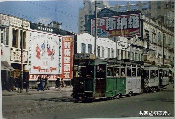 逆天的上海公交车：每天运送一个新加坡的总人口