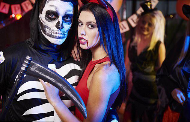 不仅只有万圣节，看看世界其他地方是如何过“鬼节”的