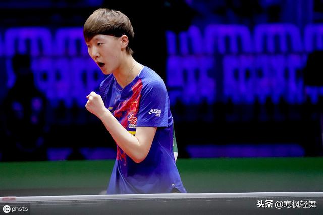T2新加坡站：王曼昱连得12分抢五逆转 伊藤美诚横扫削球手晋级4强