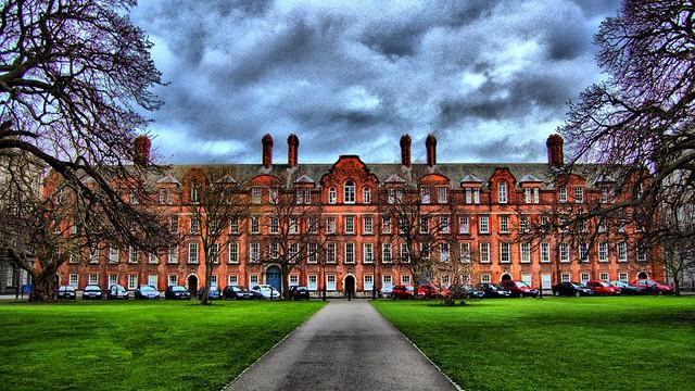 都柏林大学圣三一学院：高中生出国留学的不二选择