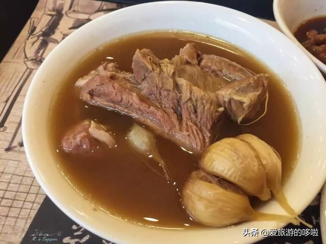 颠沛与扎根：肉骨茶值得一叹