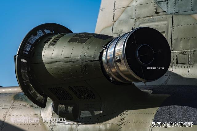 美国又一次全力援助，川崎重工自产CH-47JA直升机，我国又一空白